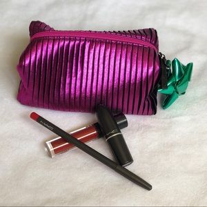 MAC Lip Gift Set with cosmetic bag +2💄